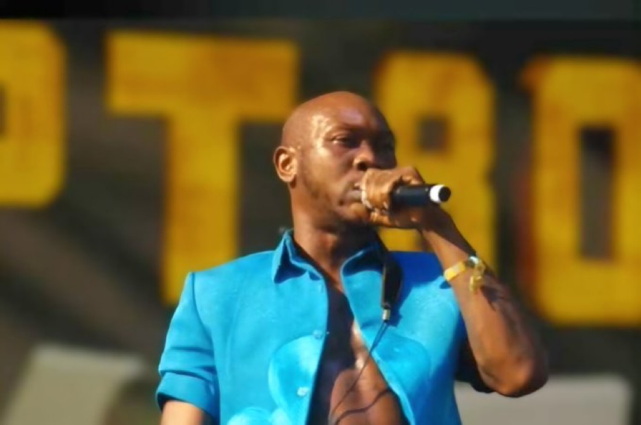 Seun Kuti Accuses EFCC of Being Funded by the U.S. to Target Yahoo Boys