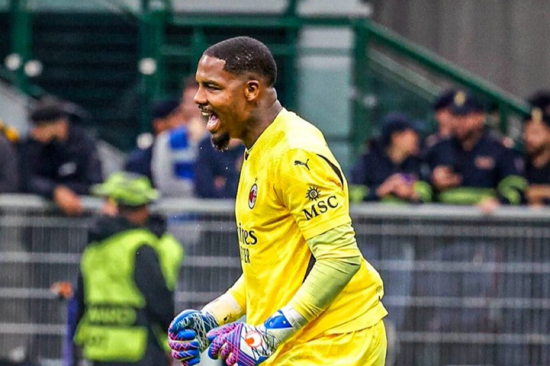 Chelsea and AC Milan Clash Over Mike Maignan Transfer Valuation