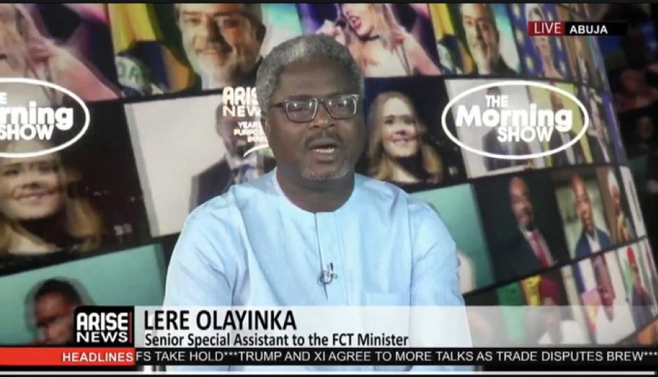 Lere Olayinka Calls Out Reuben Abati Over Alleged Bias Toward Amaechi
