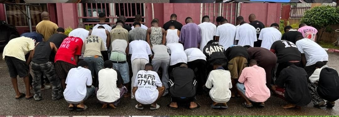 EFCC Arrests 47 Suspected Internet Fraudsters in Edo, Recovers Firearm, Vehicles